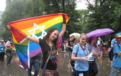 Building LGBTQ-affirming Jewish communities