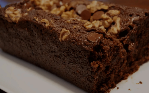 Date, Honey and Chocolate Cake