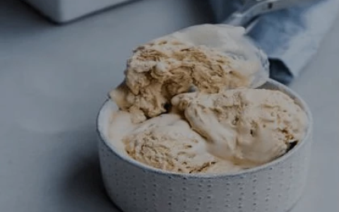 Sesame Ice Cream