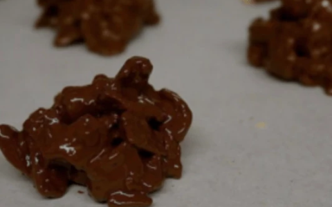 Spiced Chocolate Grignotines